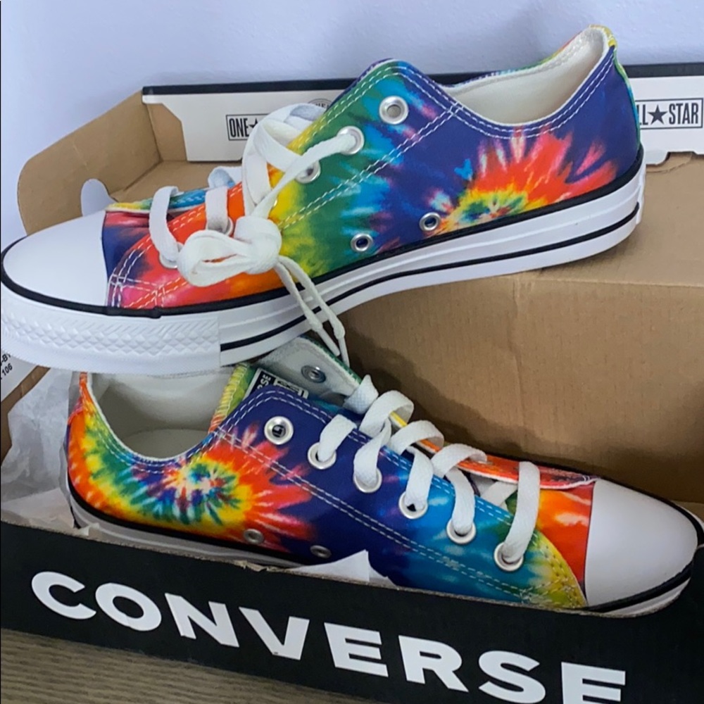 Tie Dye Converse